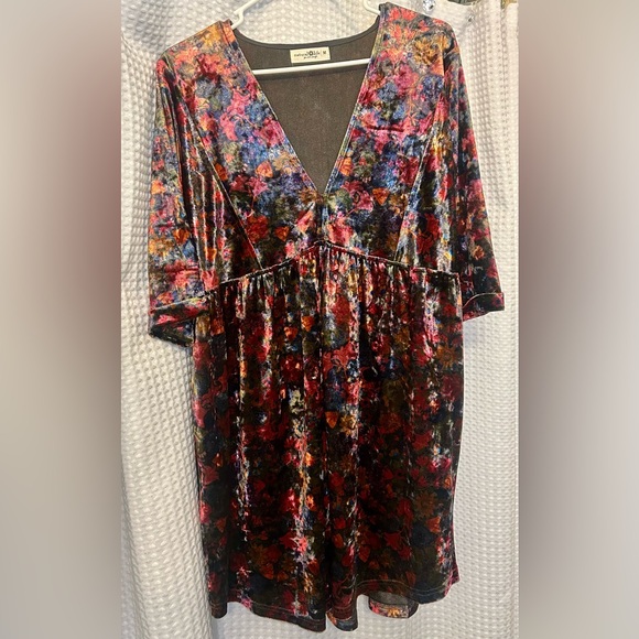 NATURAL LIFE Dresses & Skirts - Natural Life Multicolor Floral Velvet Dress